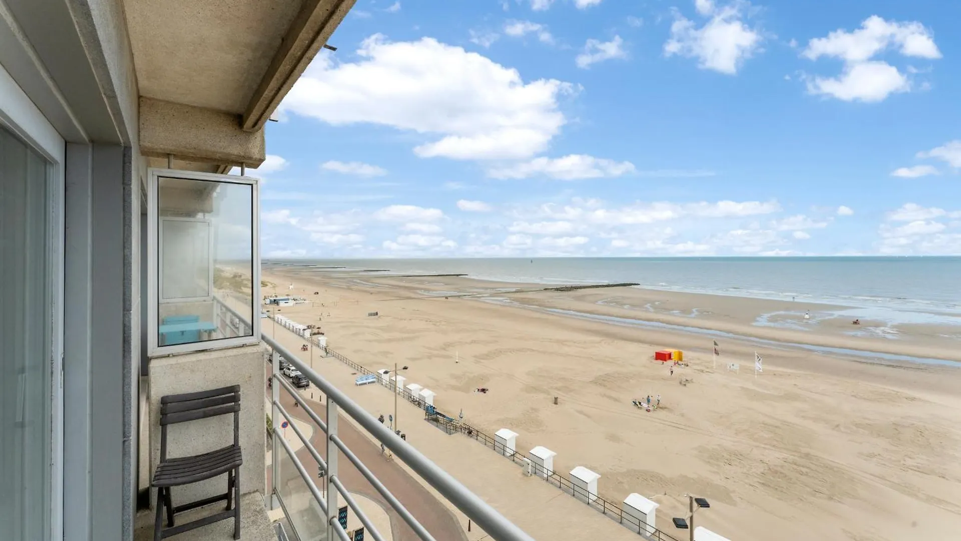 Dilemmasea - App Met Zeezicht, Terras En Zwembad Appartement Middelkerke België
